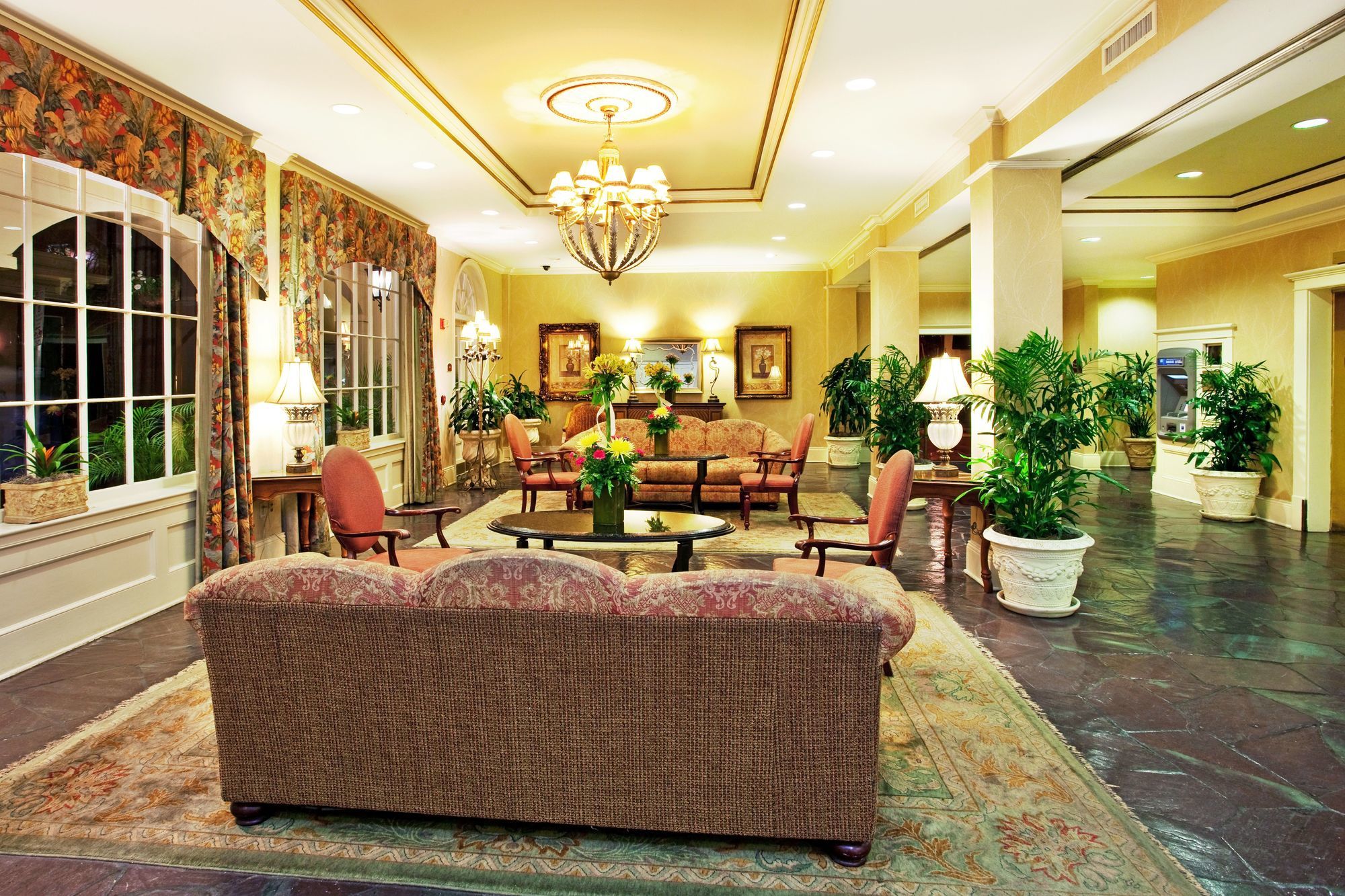 Holiday Inn Hotel French Quarter-Chateau Lemoyne, An Ihg Hotel New Orleans Interior photo