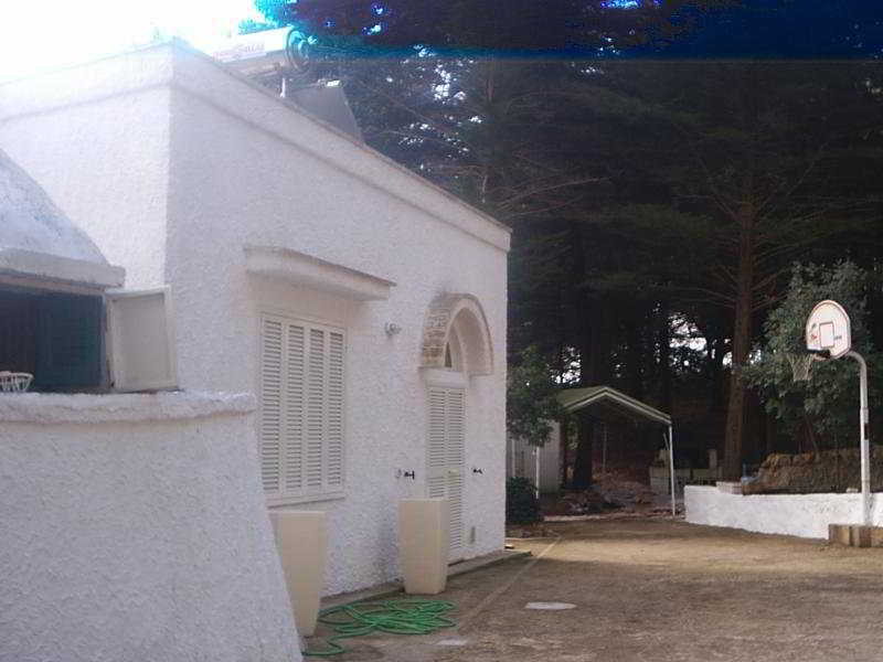Agritrulli Guest House Ostuni Exterior photo