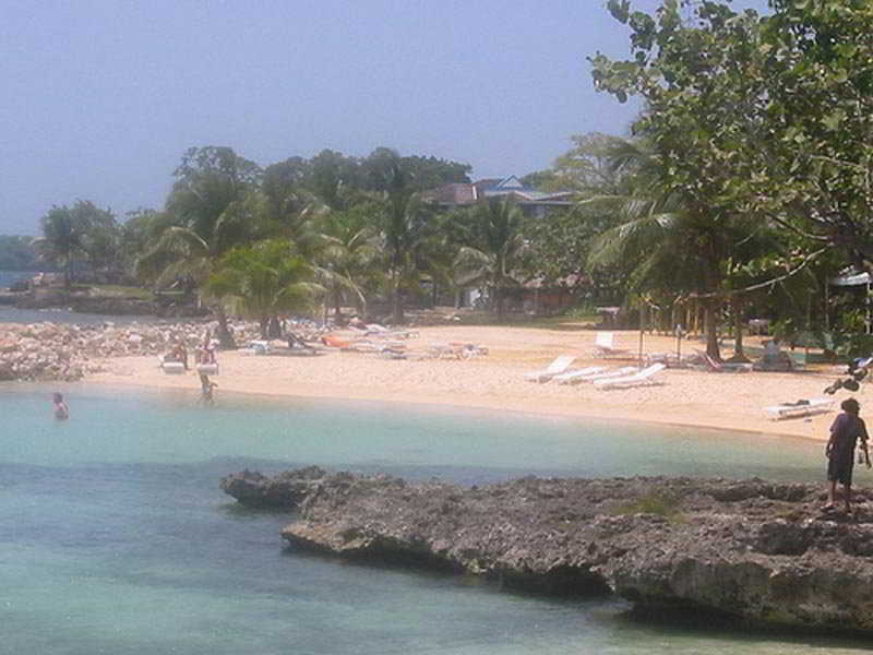 Point Village Negril Exterior photo