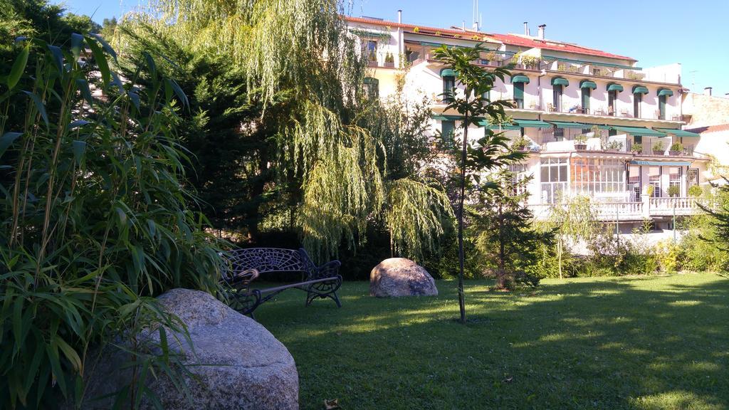 Hotel De Camprodon Exterior photo