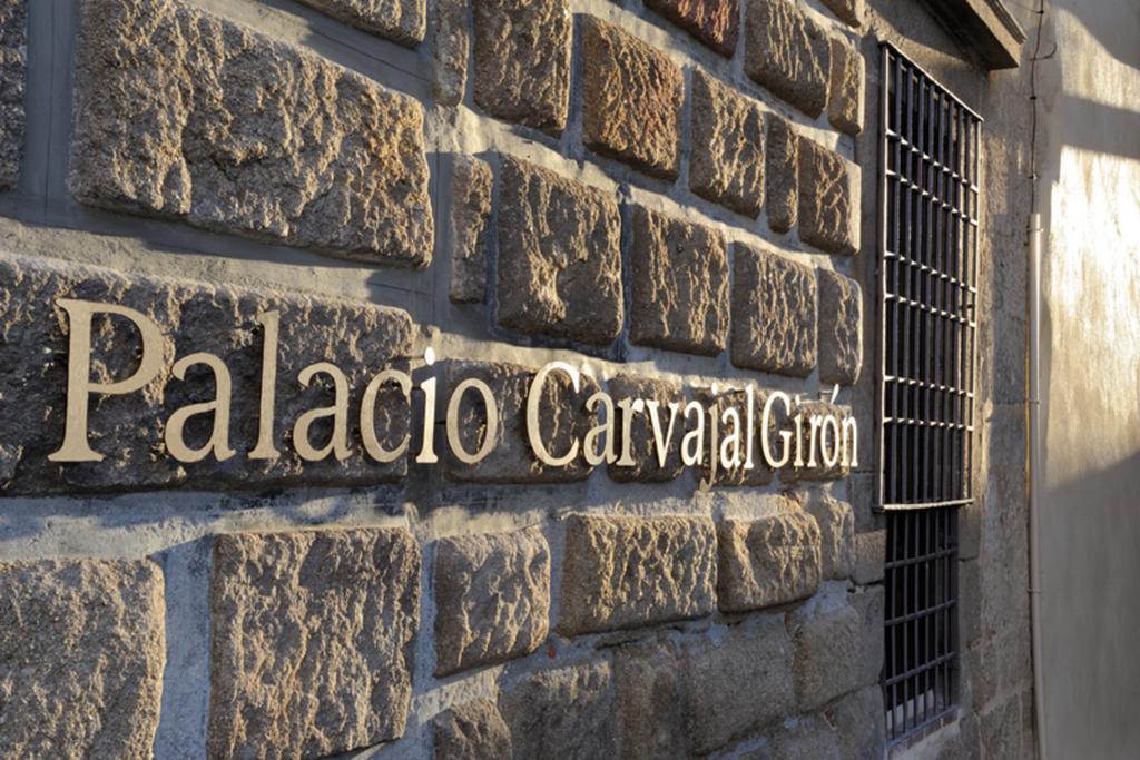 Palacio Carvajal Giron Plasencia Exterior photo