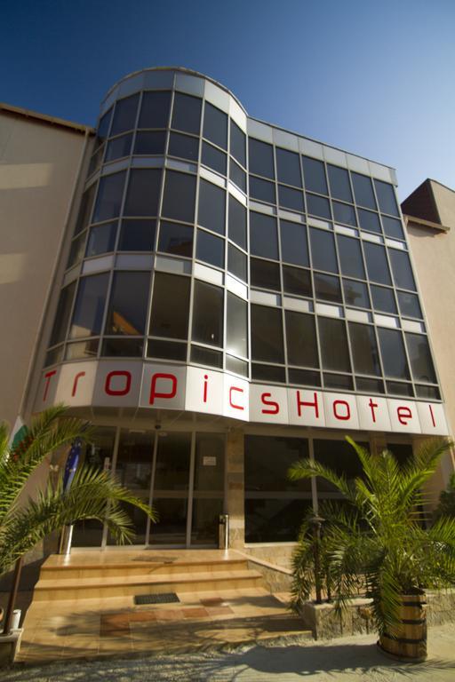 Tropics Hotel Sveti Vlas Exterior photo