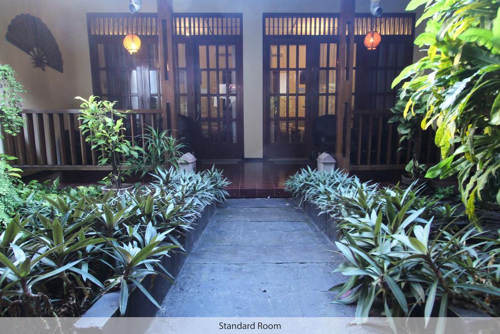 Duta Guest House Yogyakarta Exterior photo