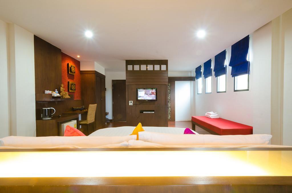 Nicha Suite Hua Hin Hotel Room photo