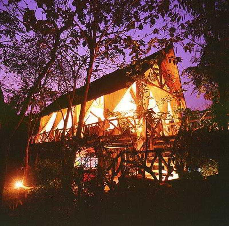 Khao Kheaw Es-Ta-Te Camping Resort & Safari Si Racha Exterior photo