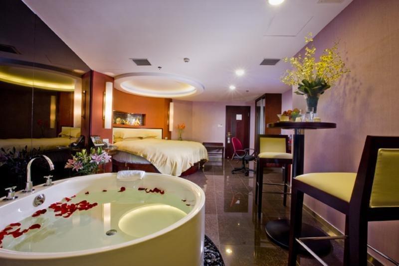 Narada Boutique Hotel Yiwu Huafeng Room photo
