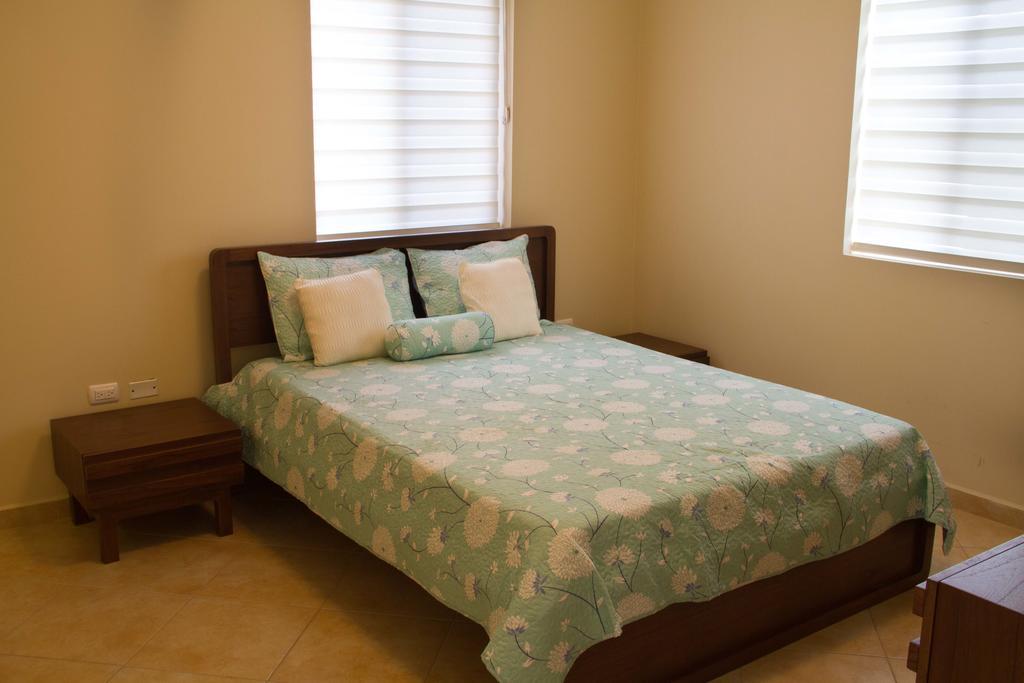 Gold Coast Aruba Villa Room photo