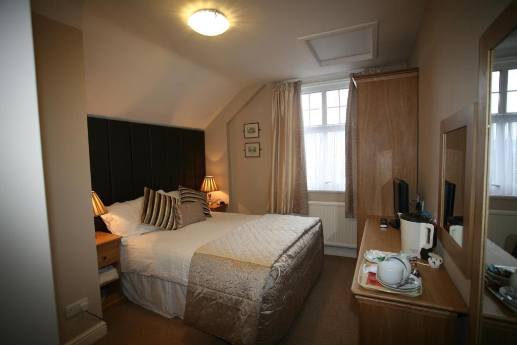 Barrington House Guest House York Room photo