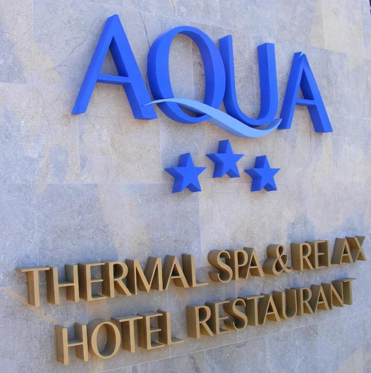 Hotel Aqua Thermal Spa Baile 1 Mai Exterior photo