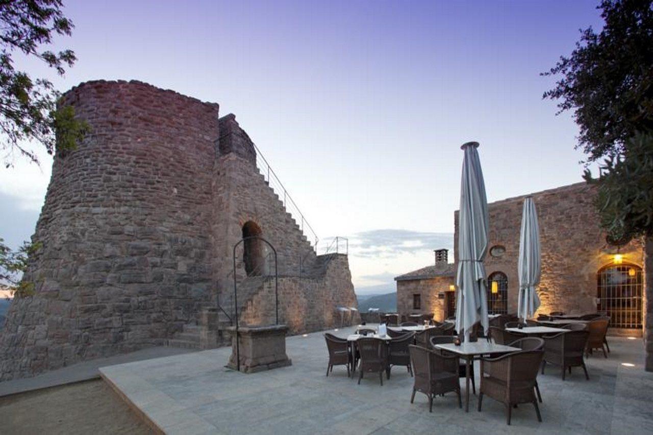 Parador De Cardona Exterior photo