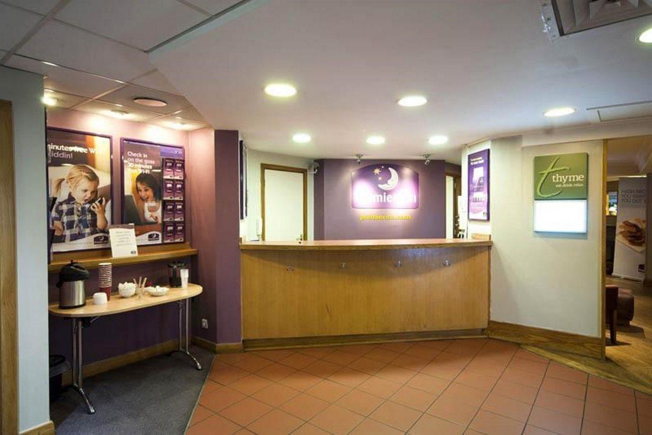 Premier Inn Glasgow Airport Paisley Exterior photo