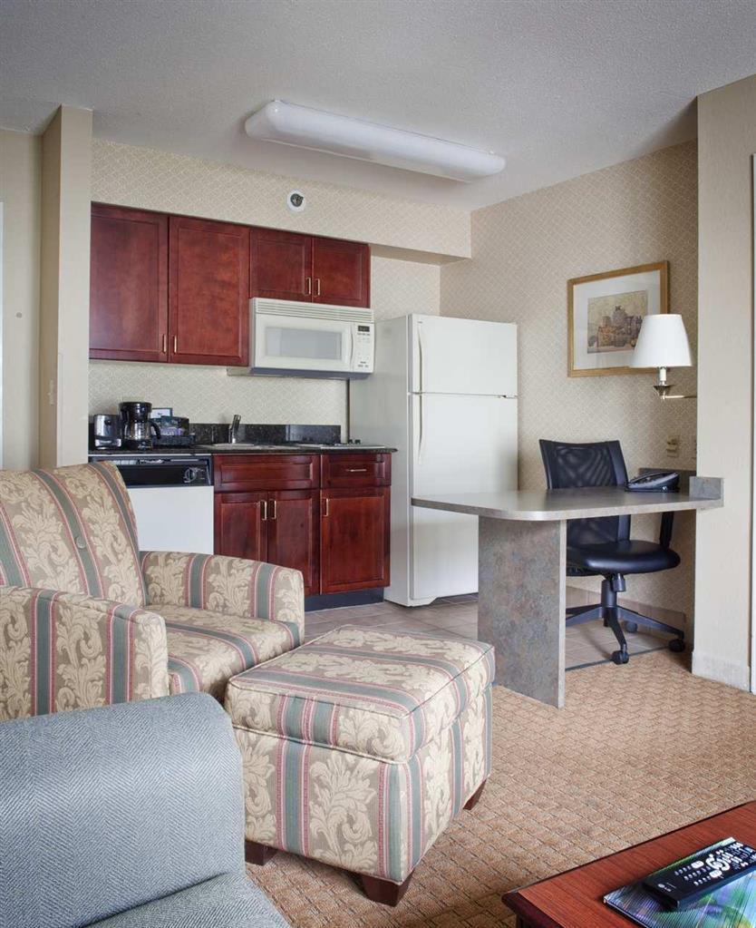 Homewood Suites By Hilton Charlotte Airport Room photo