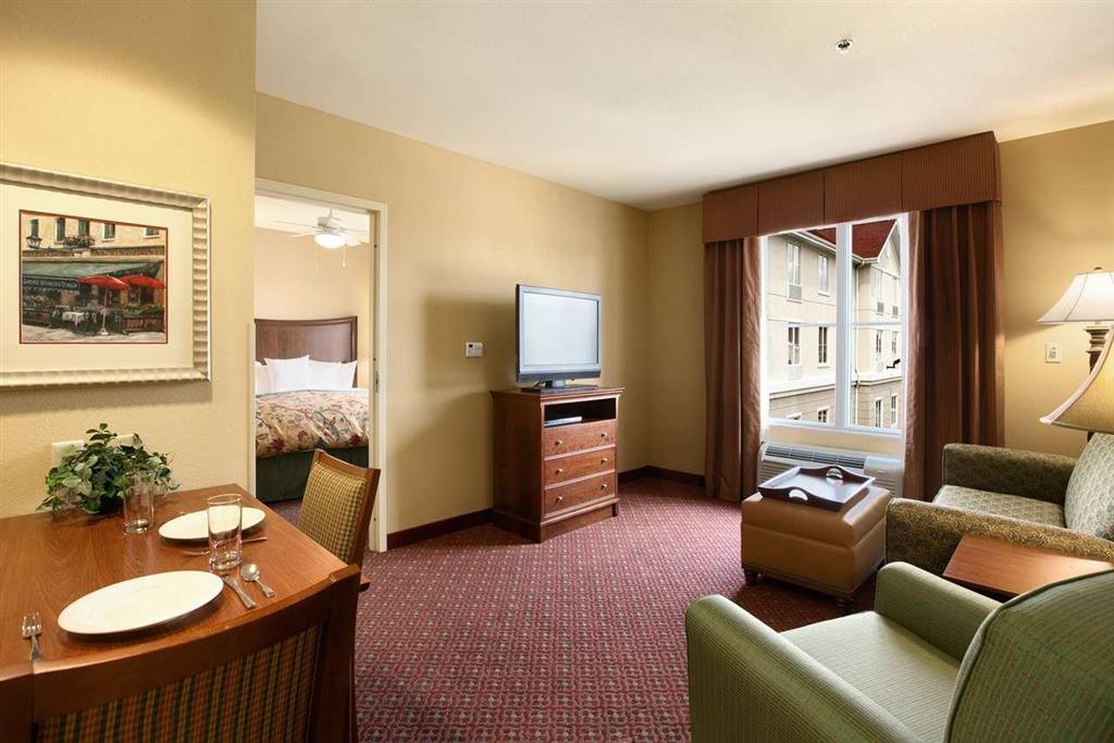 Homewood Suites By Hilton Decatur-Forsyth Room photo