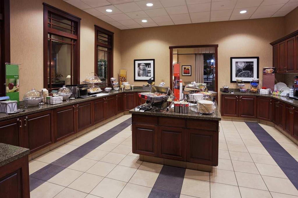 Hampton Inn & Suites Boise-Downtown Restaurant photo