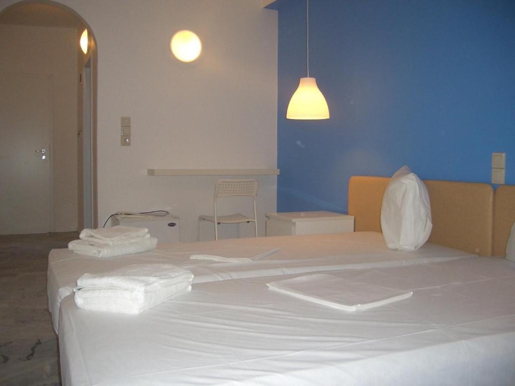 Hotel Blue Fountain Agia Marina  Room photo