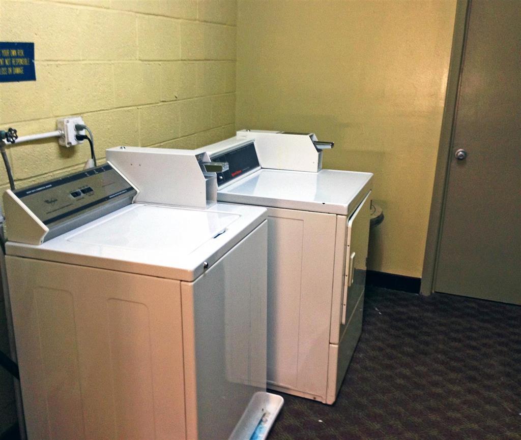 Motel 6 Annapolis Facilities photo