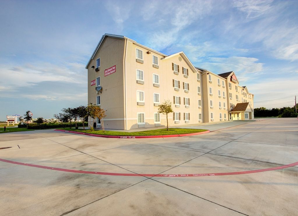 Woodspring Suites Texas City Exterior photo