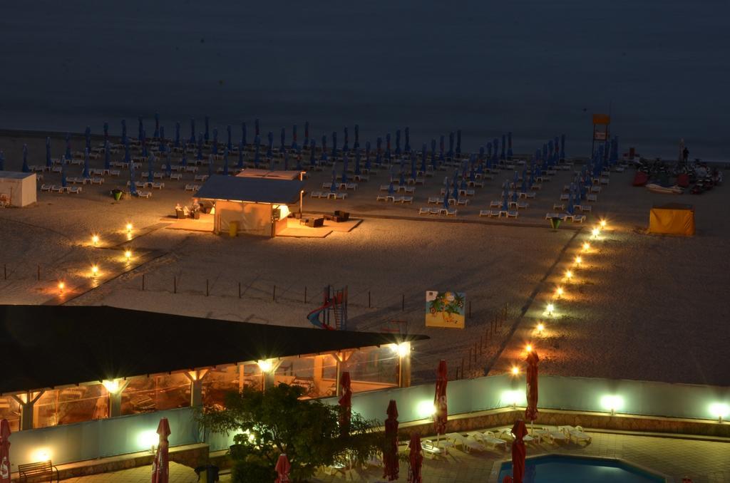 Savoy Hotel Mamaia Exterior photo