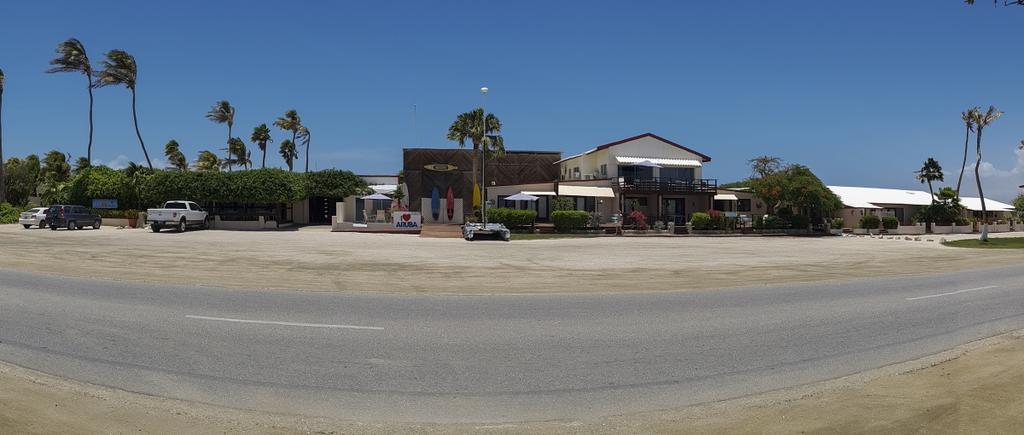 Aruba Beach Villas Palm Beach Exterior photo