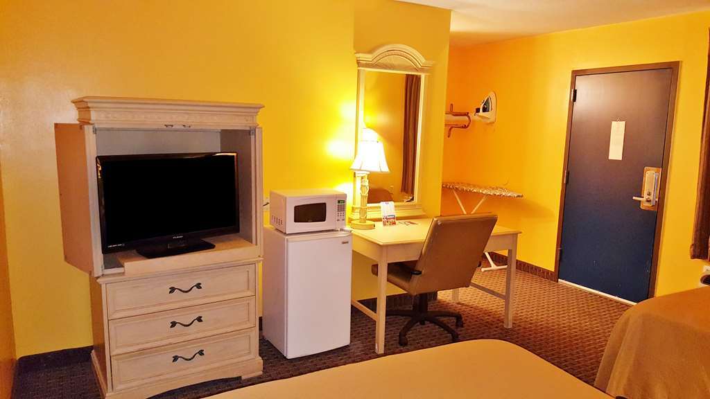 Motel 6 Enterprise Al Room photo