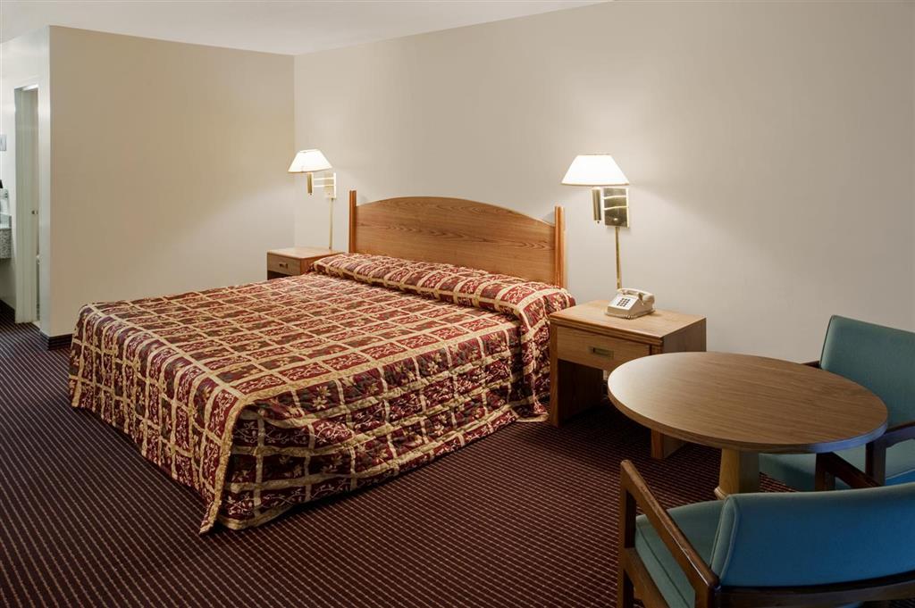 Americas Best Value Inn Macon Room photo