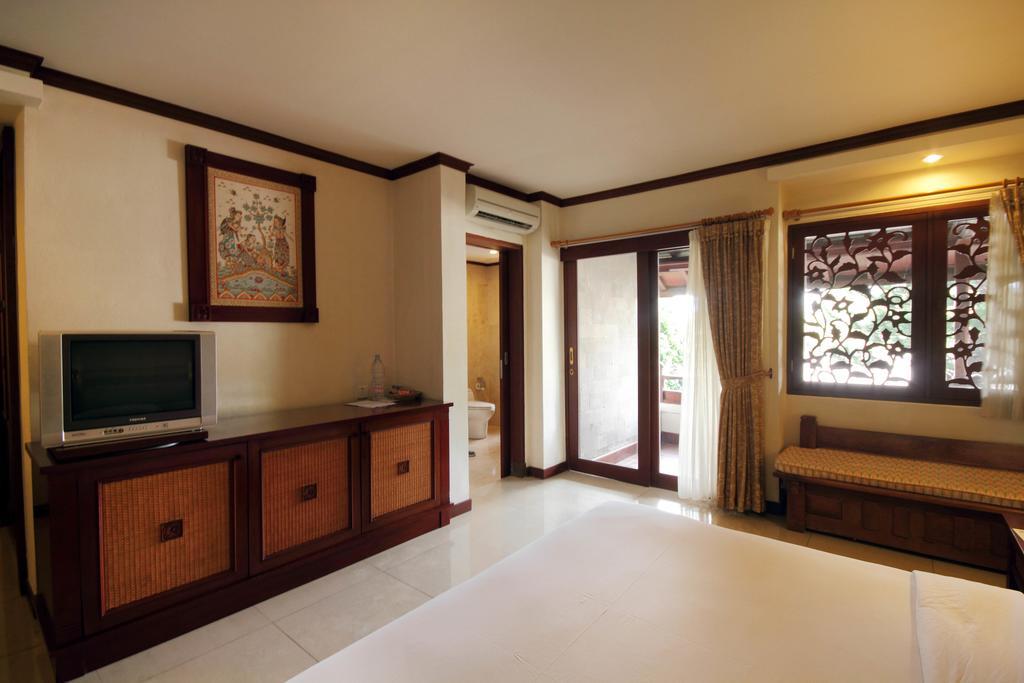 Grand Balisani Suites Kerobokan  Exterior photo