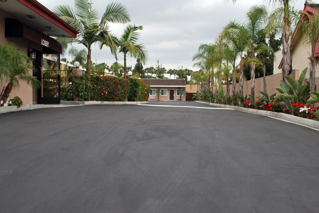 Budget Inn Anaheim Near Disneyland Drive Exterior photo