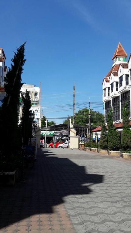 Happy Guest House Phuket Exterior photo