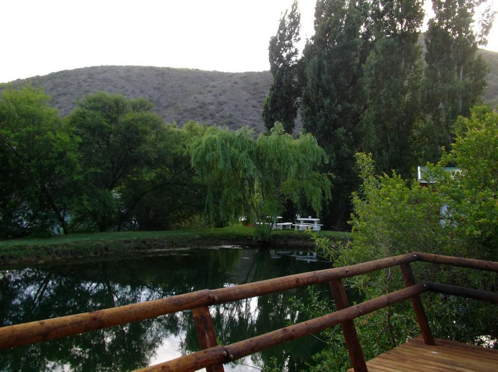 Old Mill Lodge, Seasonal Working Ostrich Farm & Restaurant, Oudtshoorn Exterior photo