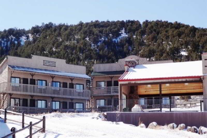 Quality Inn Bryce Canyon Panguitch Exterior photo