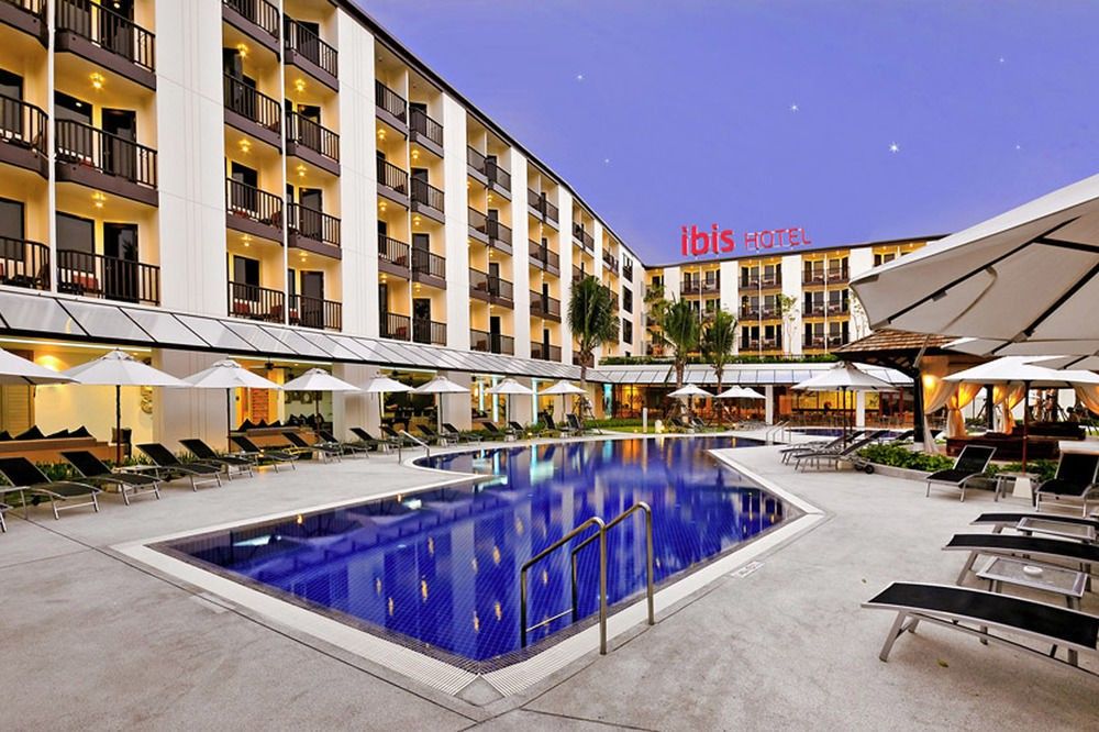 Ibis Phuket Kata Hotel Exterior photo