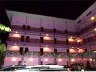 Erawan Place Hotel Tak Exterior photo