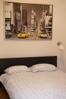 Nyc Two Bedroom Apartment, Ground Floor, 30 Day Min Stay New York Exterior photo