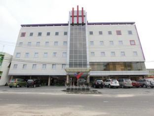 Cititel Hotel Pekanbaru Exterior photo
