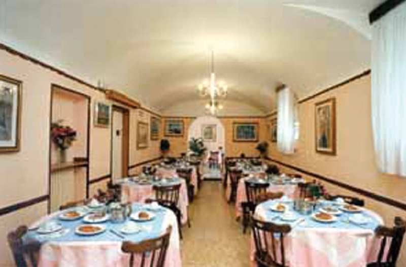 Hotel Tempio Di Pallade Rome Restaurant photo
