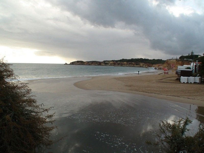 Clube Praia Mar Apartamentos Turisticos Portimao Exterior photo