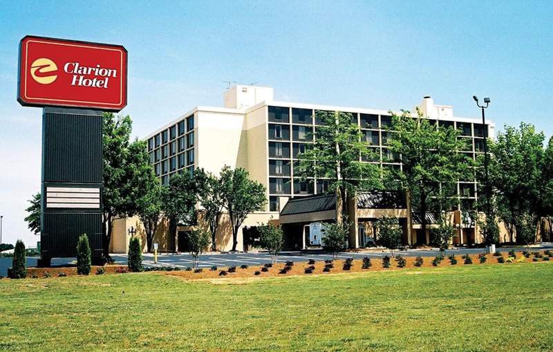 Ramada Plaza By Wyndham Atlanta Airport Hotel Exterior photo