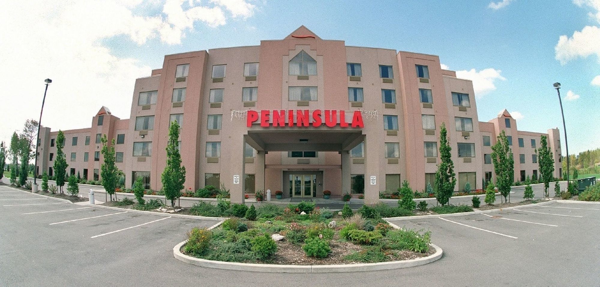Peninsula Inn Niagara Falls Exterior photo