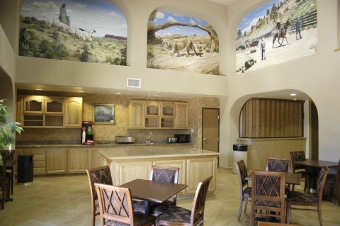 Best Western Territorial Inn & Suites Bloomfield Interior photo