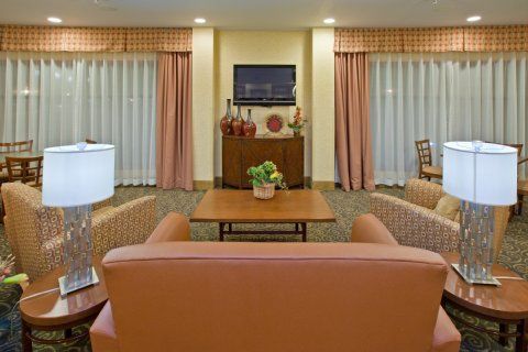 Holiday Inn Express Hotel And Suites Valparaiso, An Ihg Hotel Interior photo