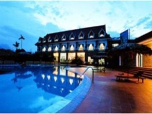 V Resort Hoa Binh Exterior photo