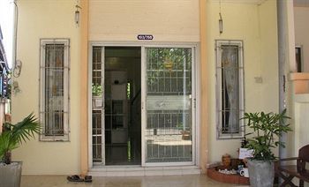 Serene Guest House Surat Thani Exterior photo
