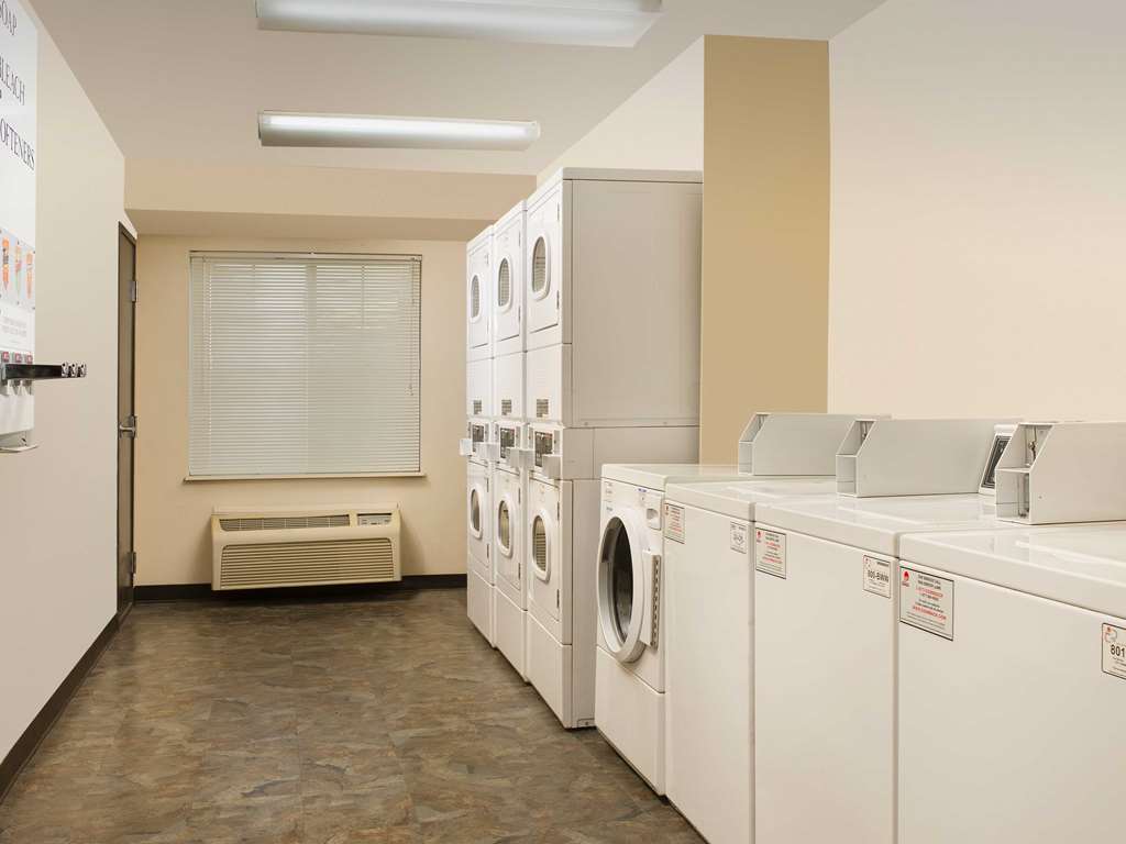 Woodspring Suites Texas City Facilities photo