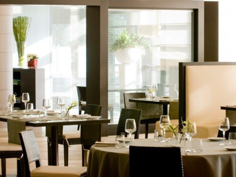 Starhotels Grand Milan Saronno Restaurant photo
