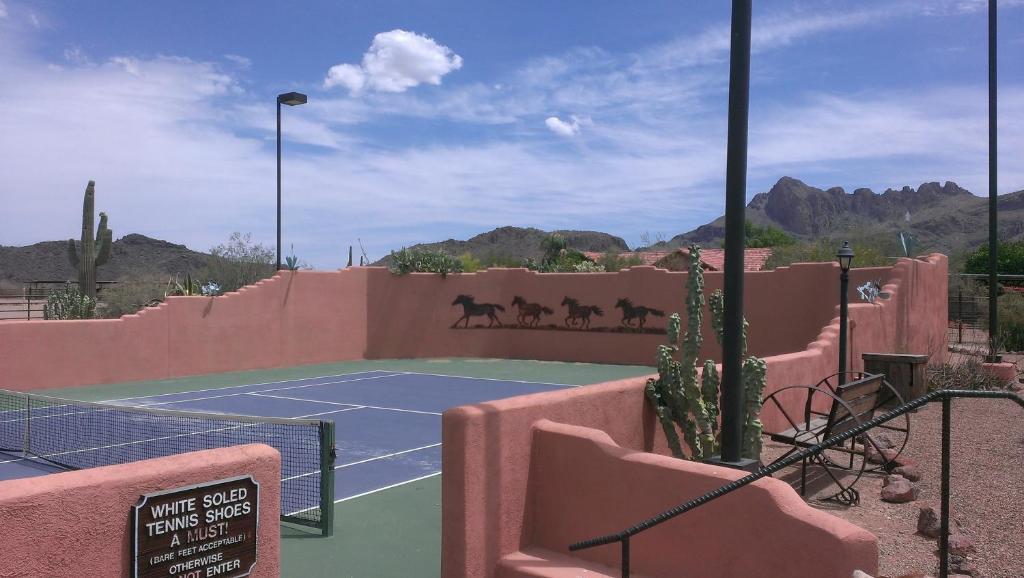White Stallion Ranch Tucson Exterior photo