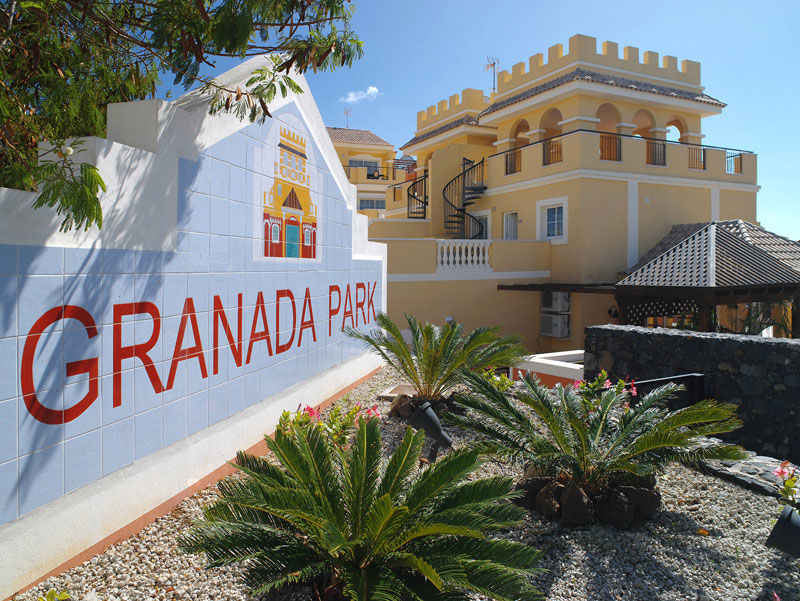 Apartamentos Granada Park Playa de las Americas  Exterior photo