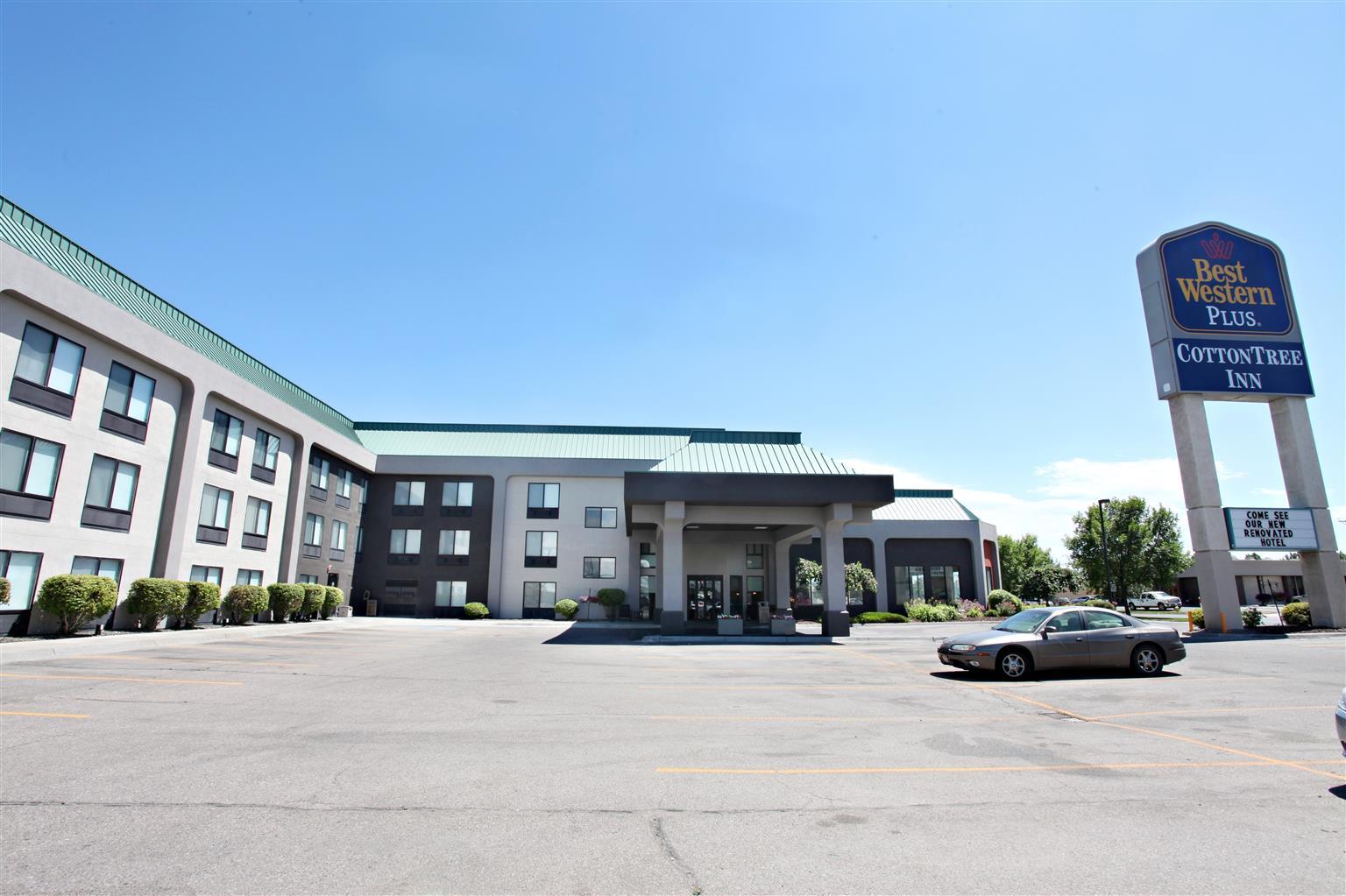 Best Western Plus Cottontree Inn Idaho Falls Exterior photo