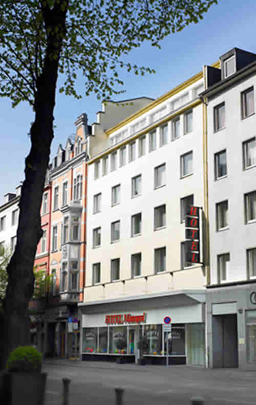 Hotel Monopol Dusseldorf Exterior photo