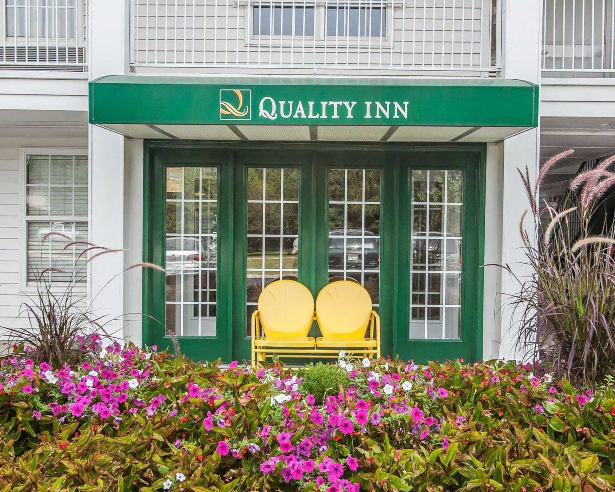 Quality Inn Gallatin-Nashville Metro Exterior photo