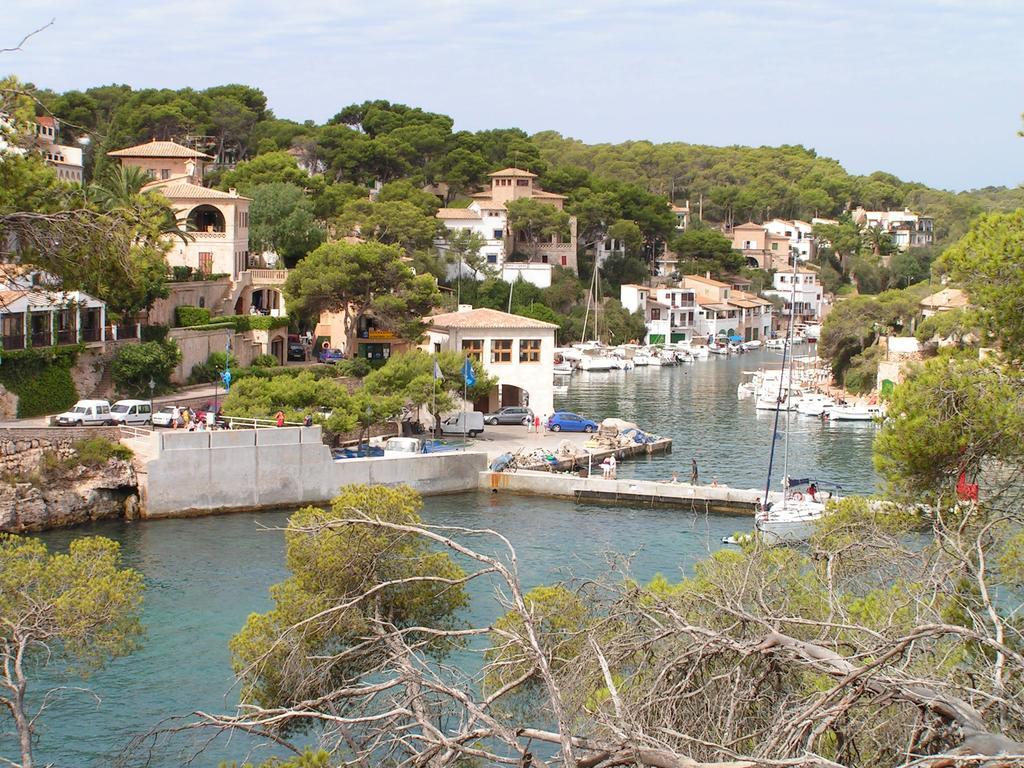 Residencia Santiago Mallorca Cala Figuera  Exterior photo